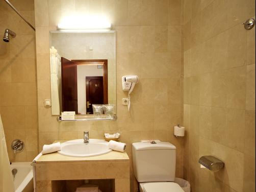 Hotel Derby Sevilla - Sevilla - Baño