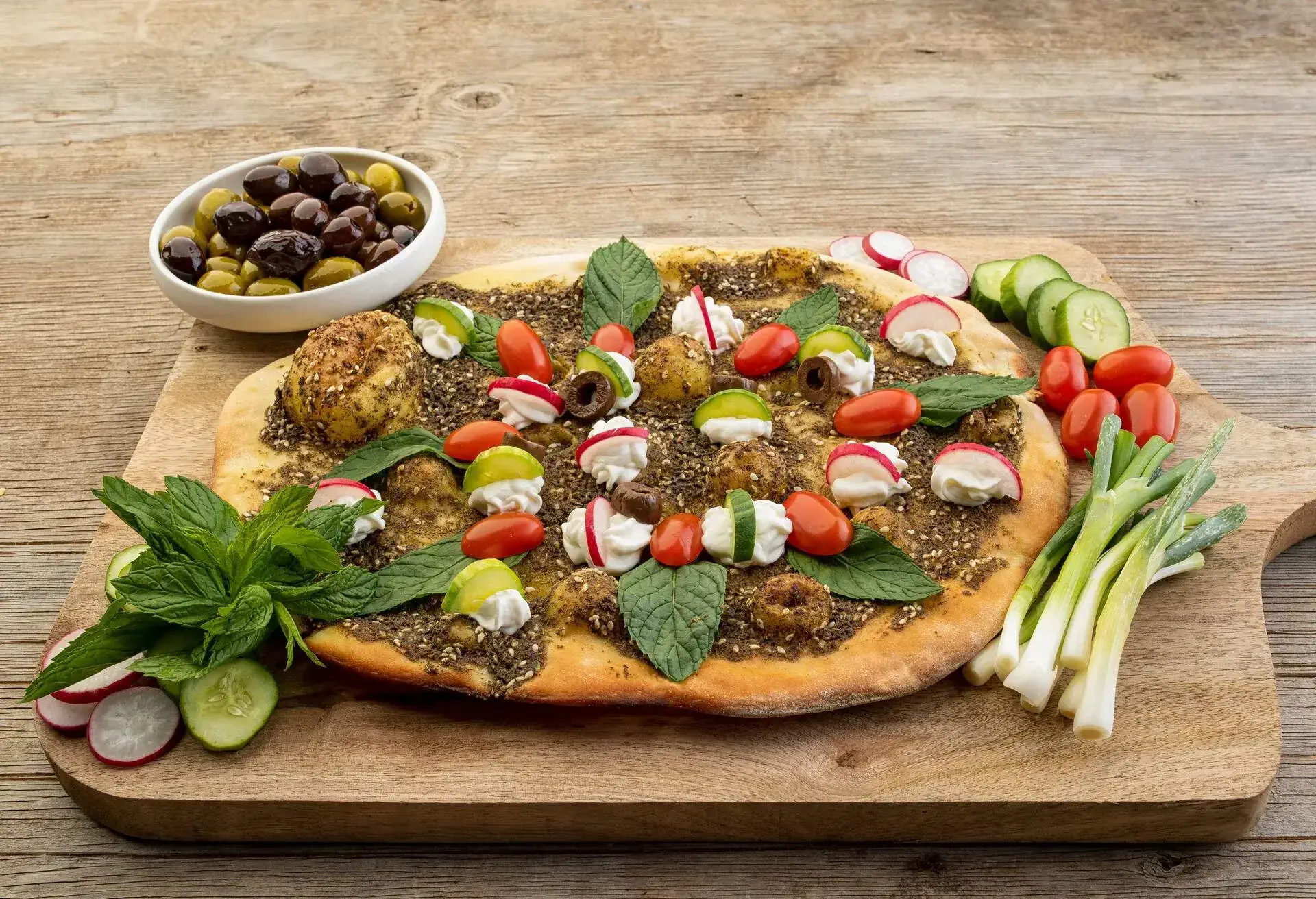 FOOD_LEBANESE_Manousheh