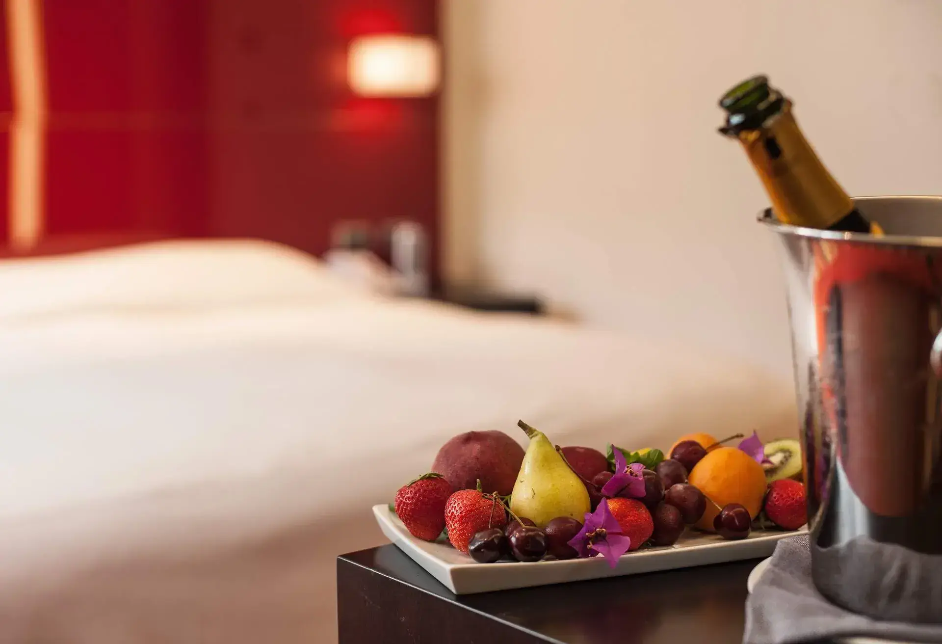 HOTEL_ROOM_SERVICE