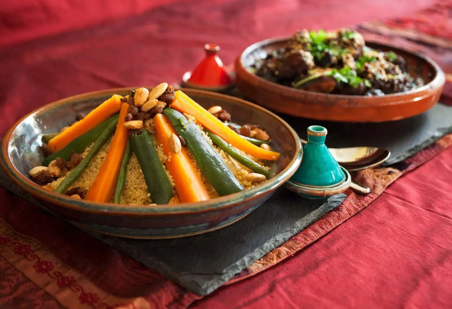 VEGETABLE_COUSCOUS_MEAT_TAGINE