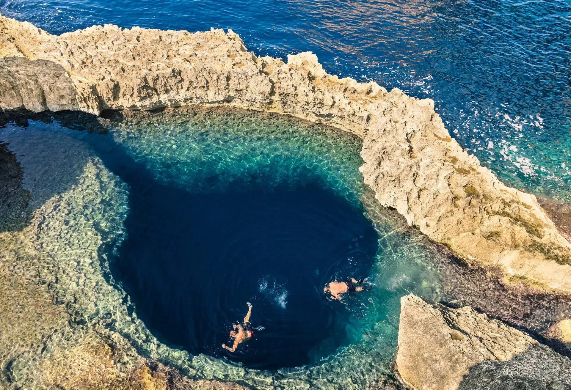 MALTA_LUQA_Azure-Window_Gozo