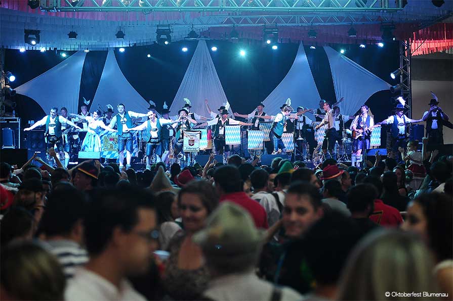 Oktoberfest_brazil_web