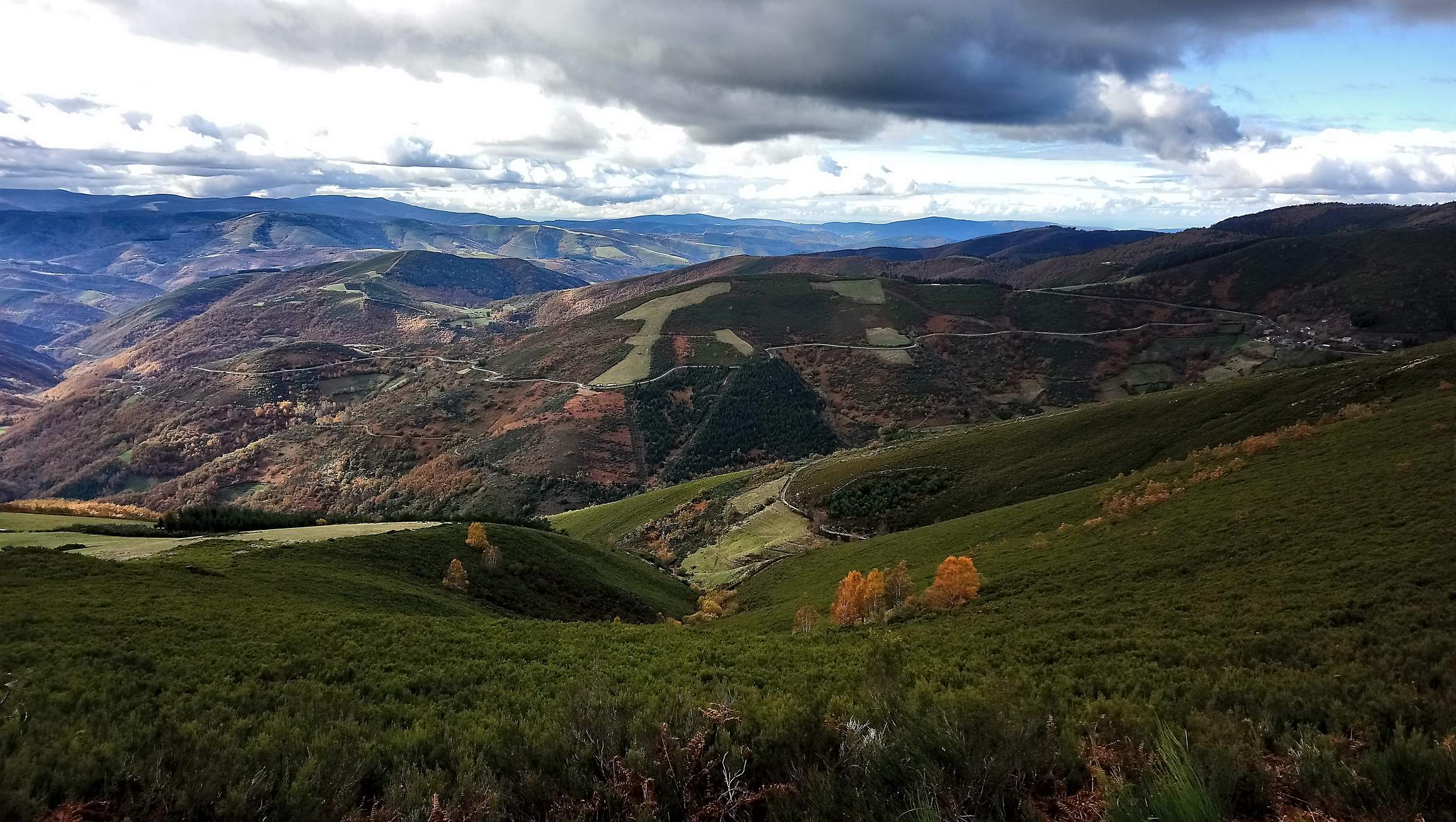 Os Ancares is a natural park between the regions of Galicia and Castile and Leon in northwestern Spain. It is an area of outstanding beauty and high ecological value.
