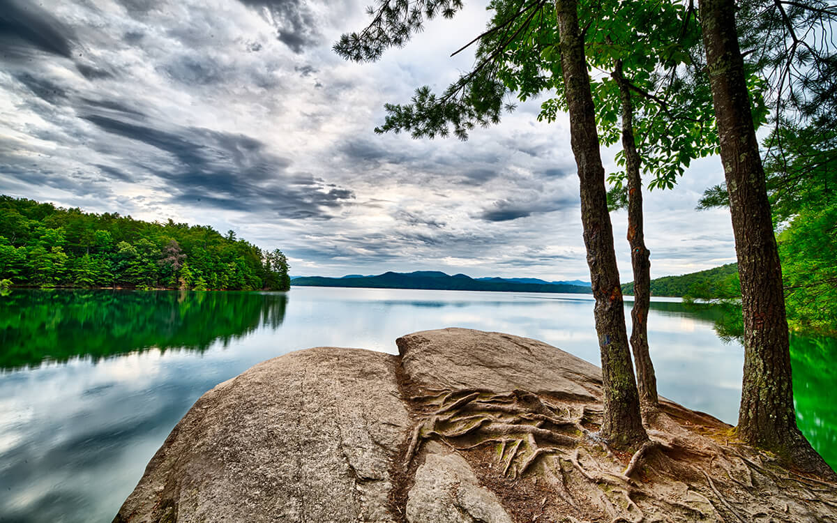 Lago Jocasee