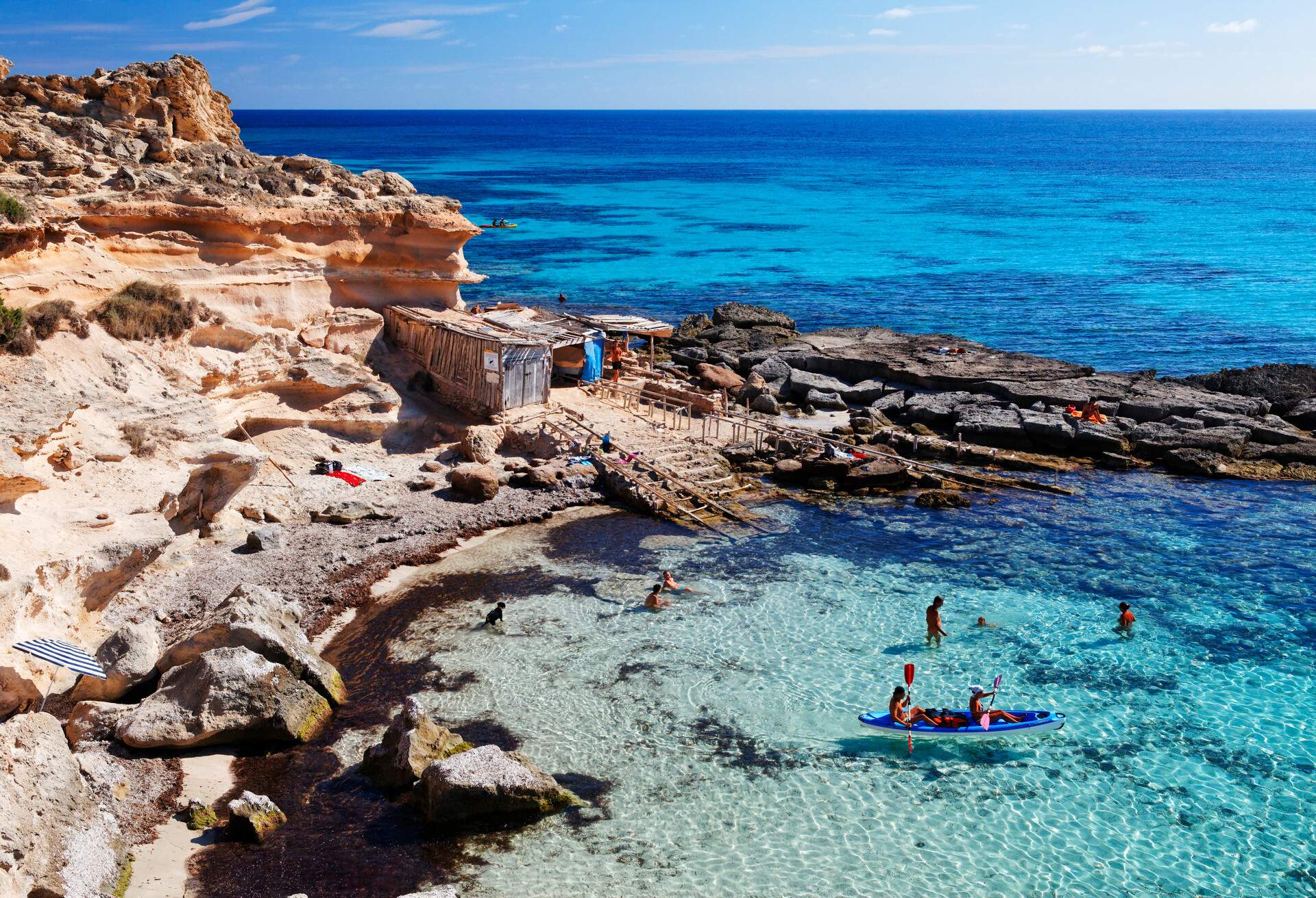 DEST_SPAIN_FORMENTERA_GettyImages-521779744