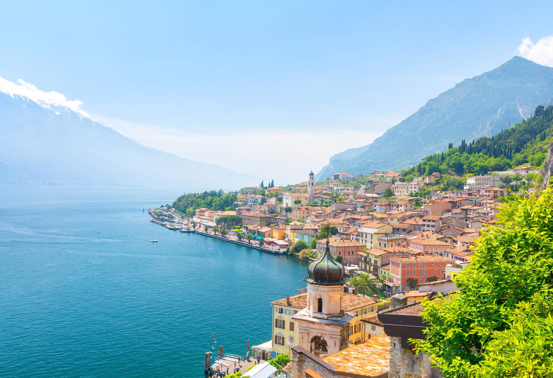 DEST_ITALY_GARDA VENETO_LIMONE SUL GARDA TOWN ON LAKE GARDA_GettyImages-925845658