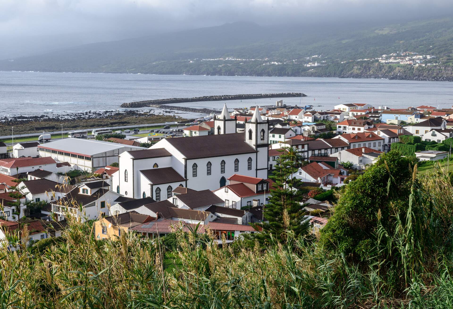 DEST_PORTUGAL_AZORES_PICO ISLAND_LAJES DO PICO_GettyImages-470777257