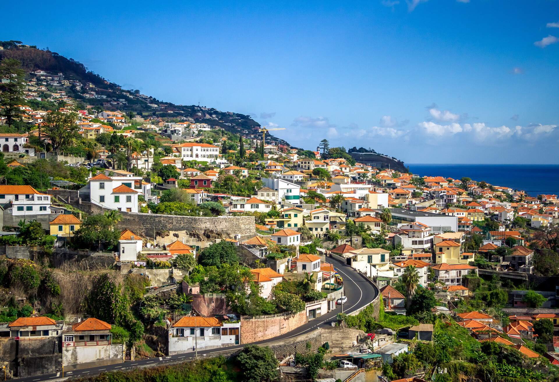 DEST_PORTUGAL_MADEIRA_FUNCHAL_GettyImages-1209064995