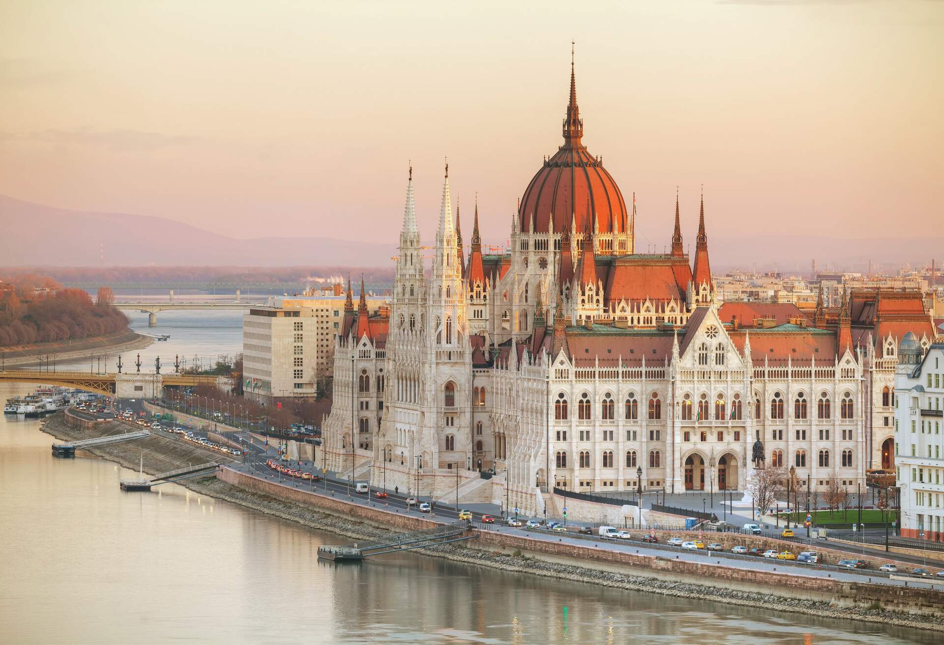 DEST_BUDAPEST_HUNGARY_GettyImages