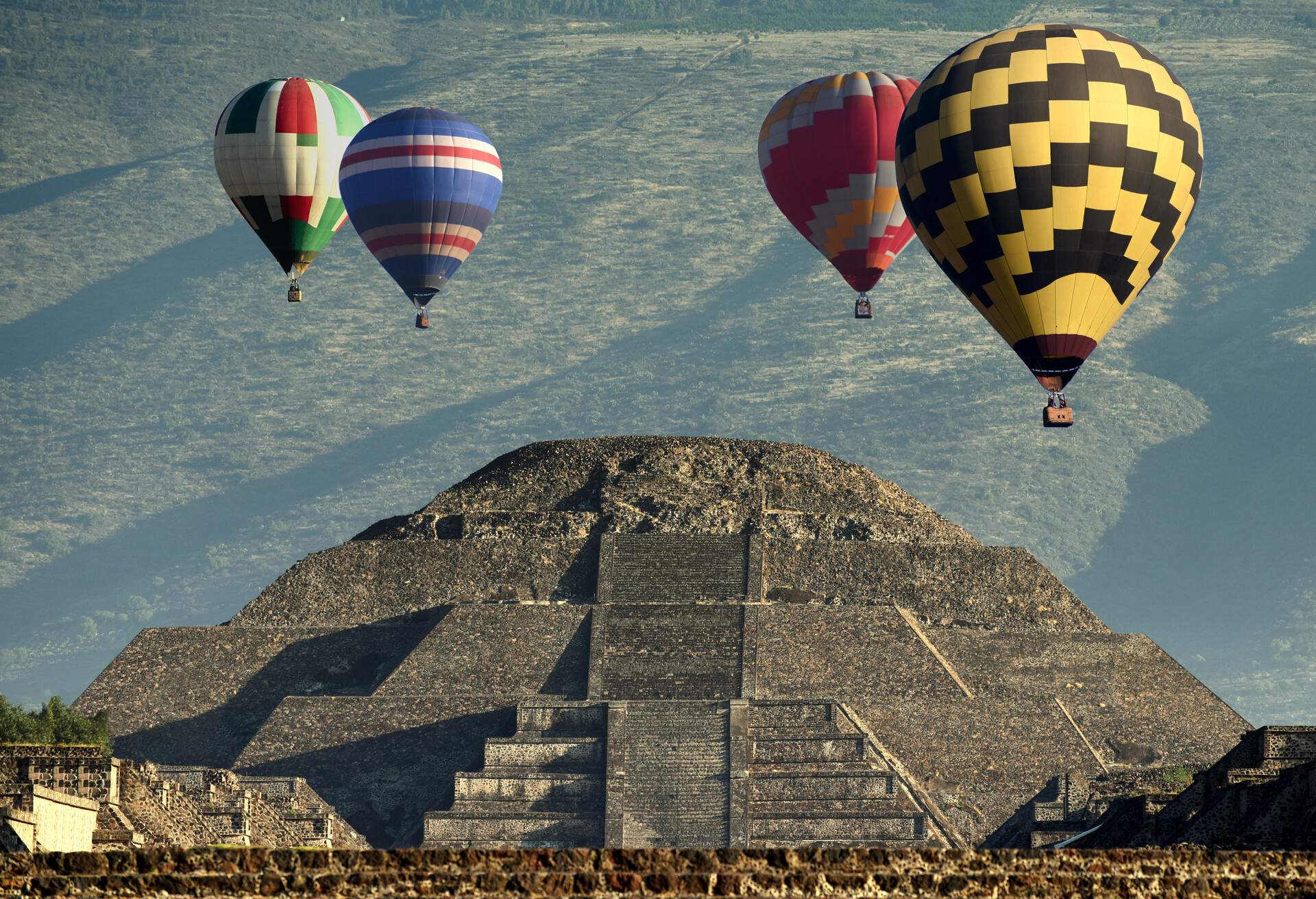 DEST_MEXICO_MEXICO-CITY_SAN-JUAN-TEOTIHUACAN_shutterstock-premier_545573986.jpg