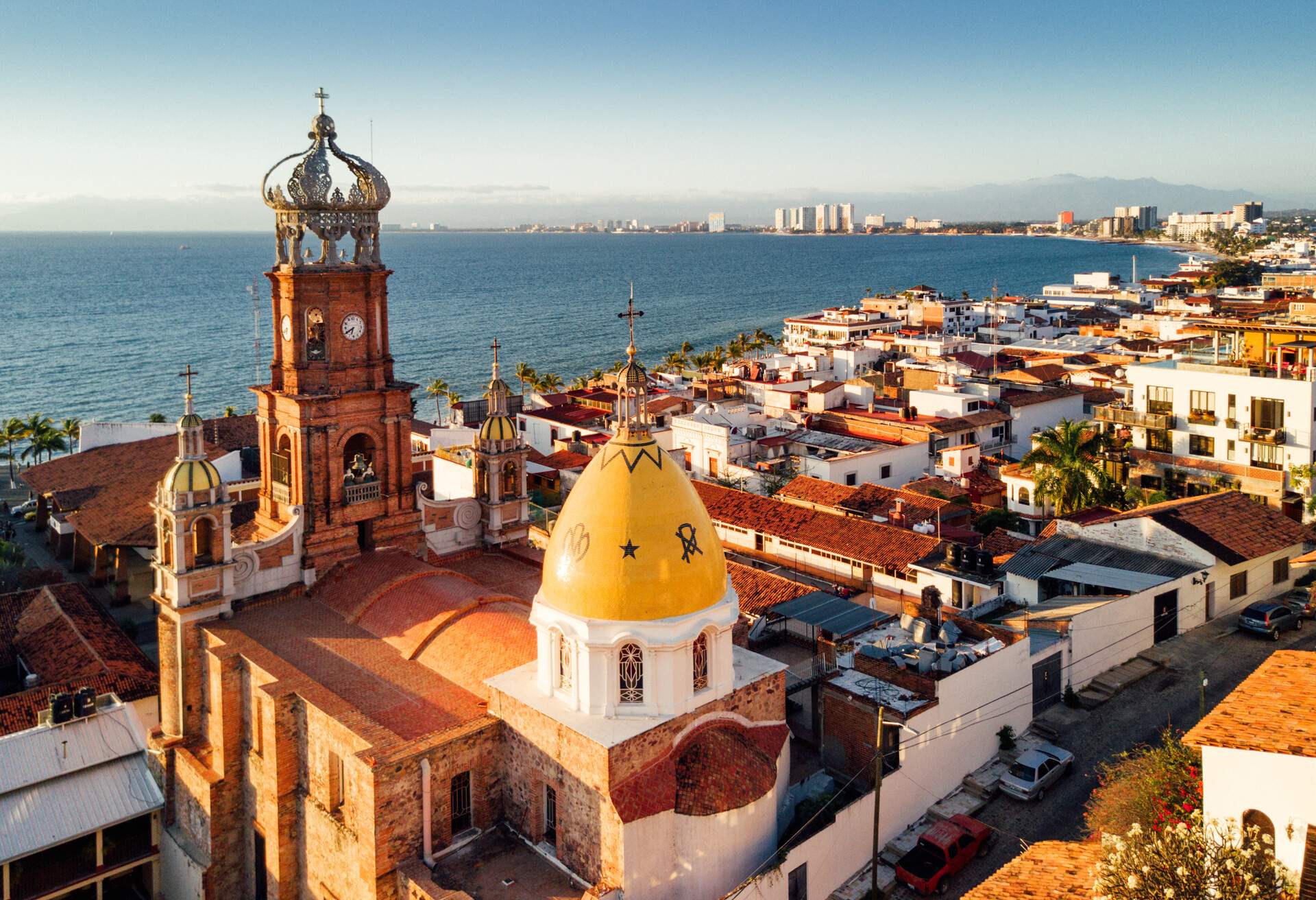 DEST_MEXICO_PUERTO-VALLARTA_GettyImages-647752888