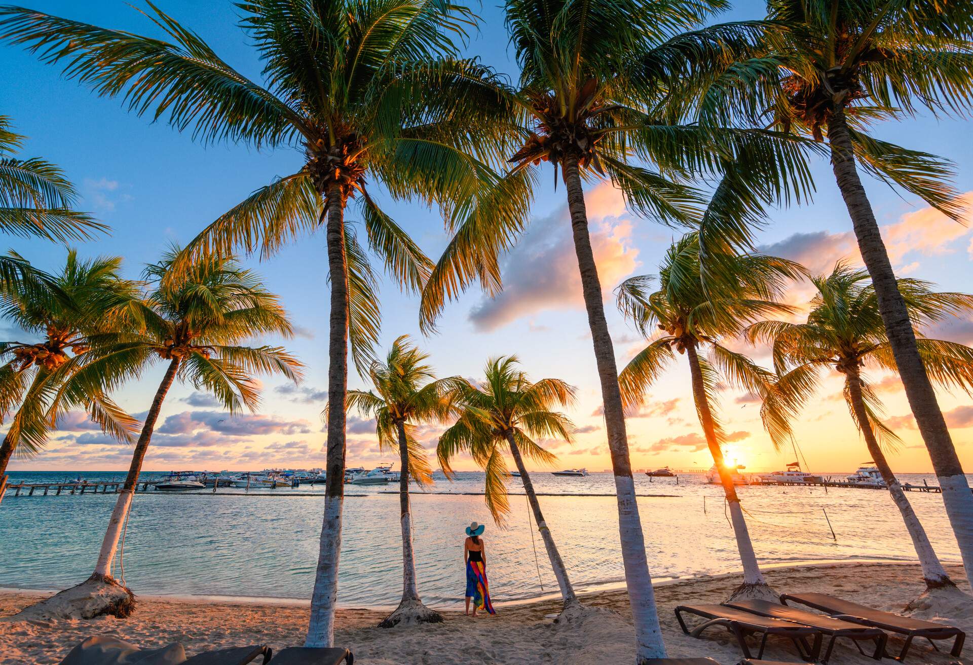 DEST_MEXICO_QUINTANA-ROO_ISLA-MUJERES_PERSON_WOMAN_GettyImages-1203812952