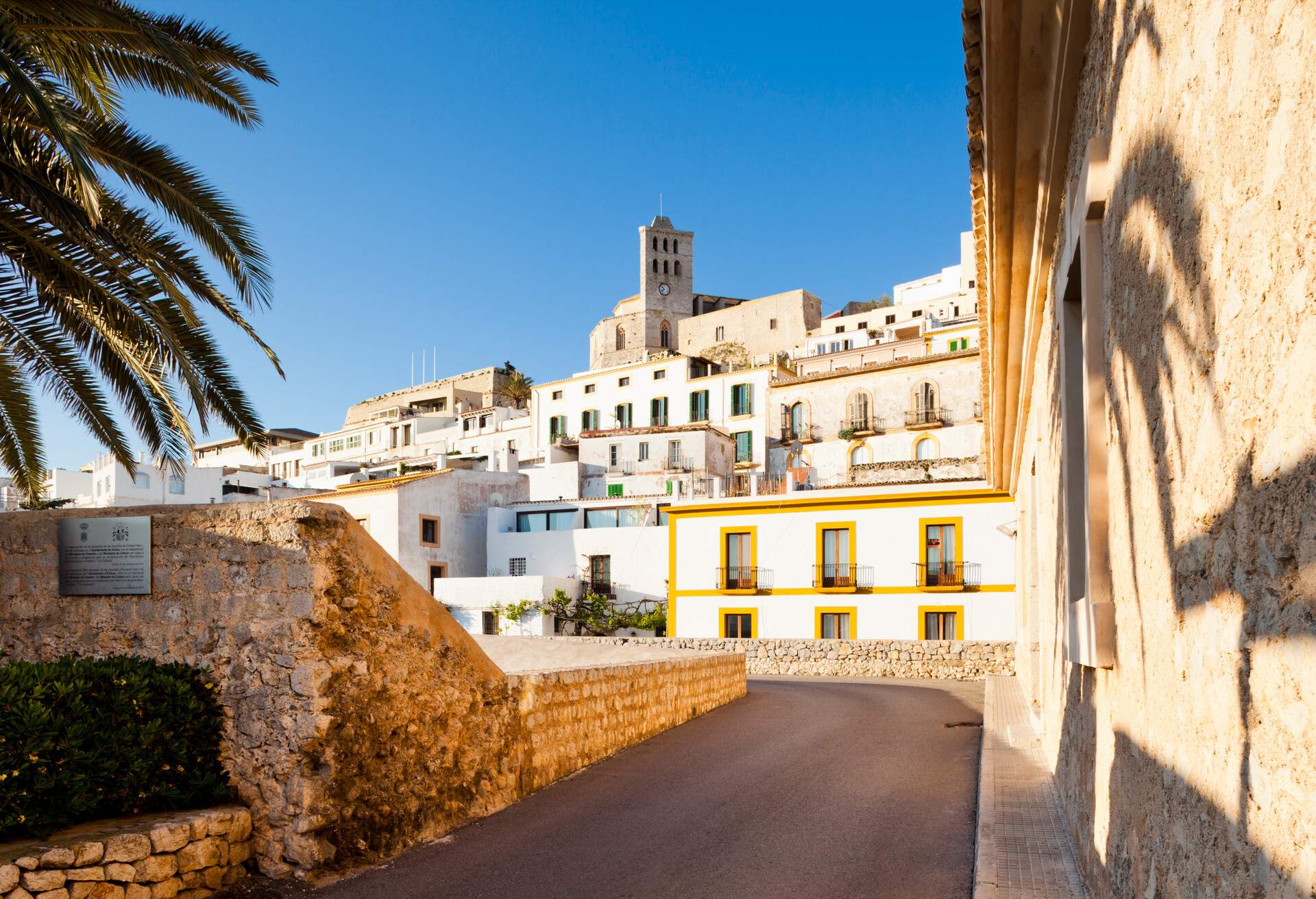 DEST_SPAIN_IBIZA_BALEARIC_GettyImages-177222046