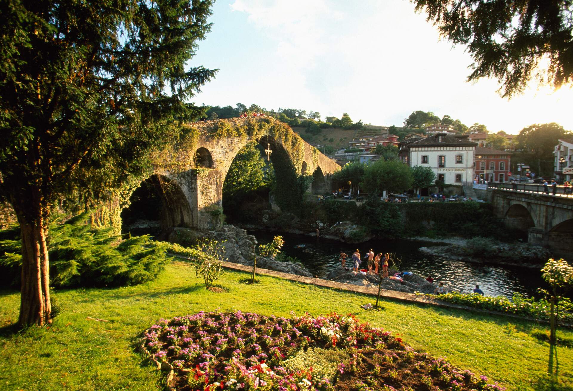 View of Puente Romano (Roman Bridge) spanning the Sella River in Cangas de Onis.