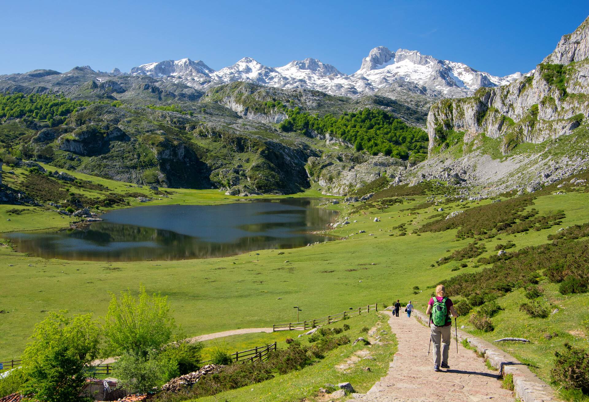 DEST_SPAIN_COVADONGA_THEME_HIKING_GettyImages-1182203652