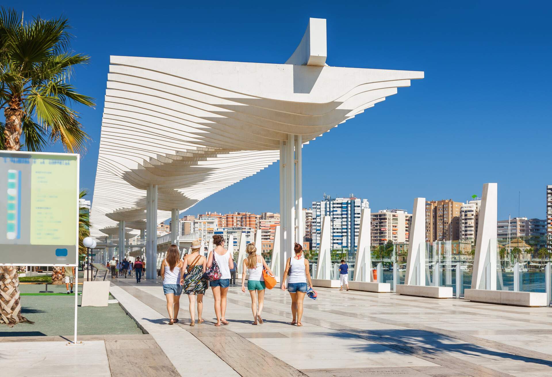DEST_SPAIN_MALAGA_Sunny view of promenade near port of Malaga_shutterstock-premier_418720591