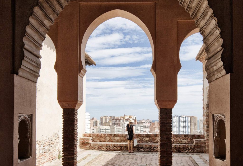 dest_spain_malaga_alcazaba_gettyimages-168658098_universal_within-usage-period_82752