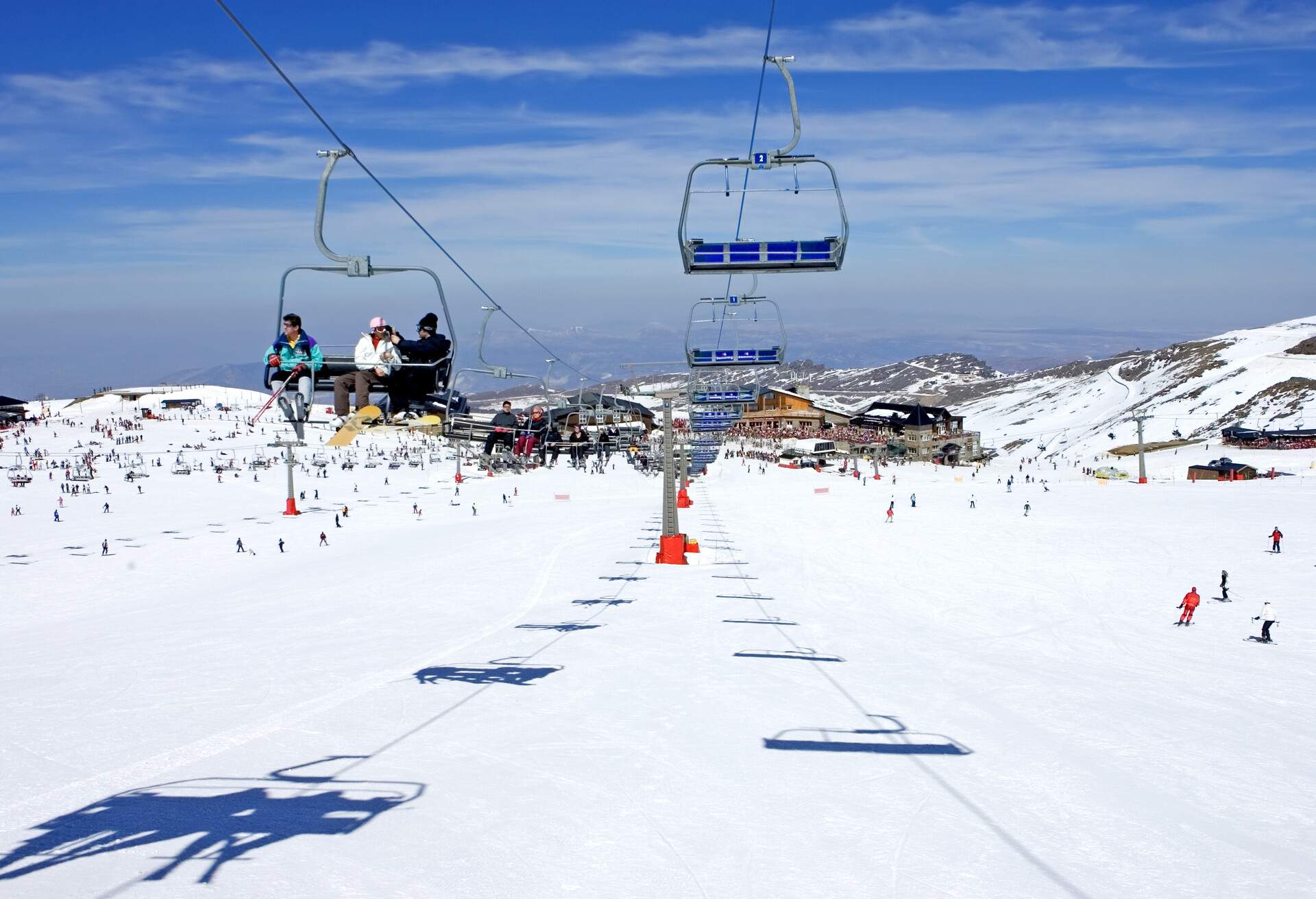 DEST_SPAIN_GRANADA_SIERRA-NEVADA_PRADOLLANO_shutterstock_1186905