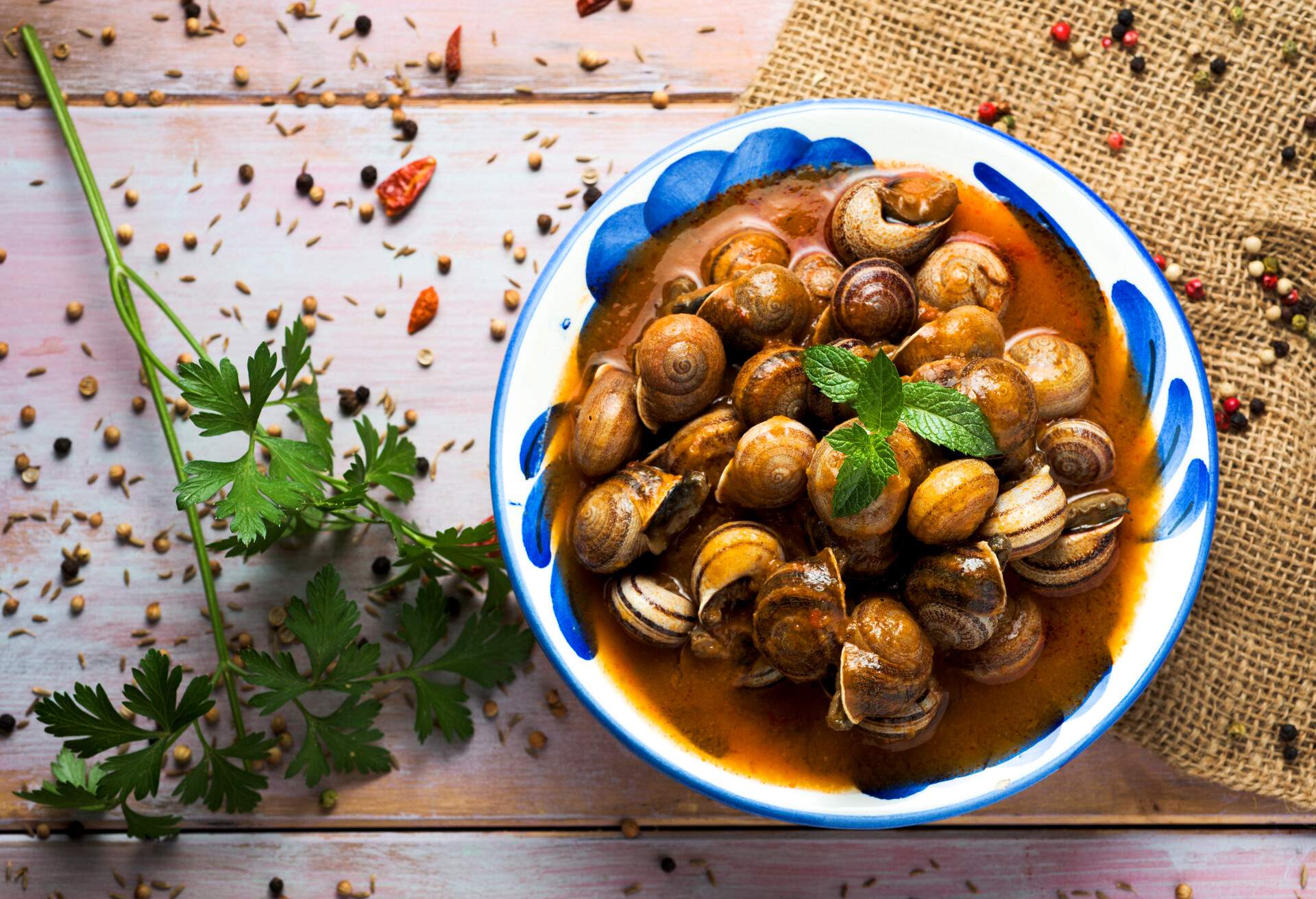 THEME-FOOD_SPANISH_SNAILS_CARACOLES-A-LA-MALLORQUINA_GettyImages-823296776