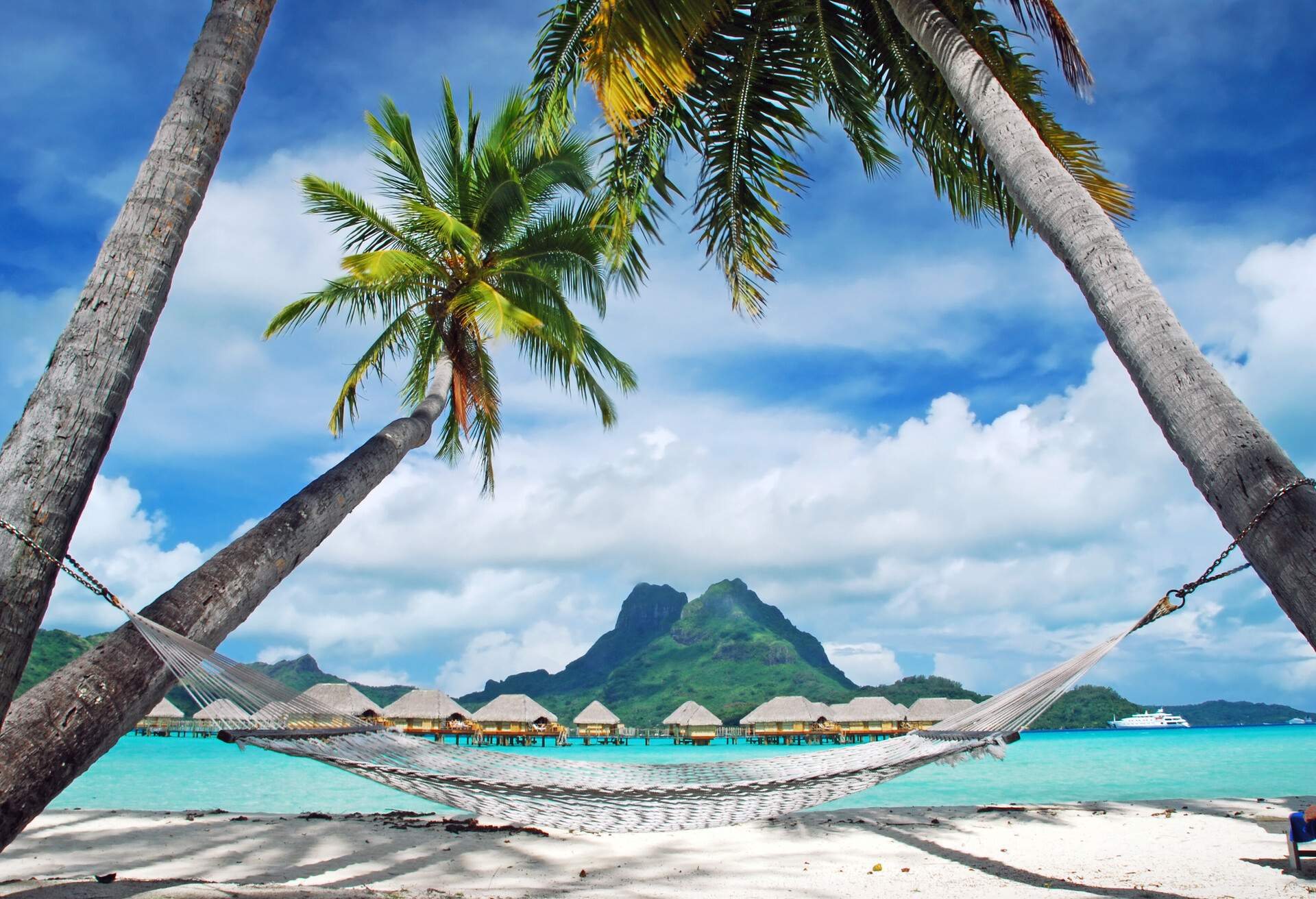 Relájate en las playas de Bora Bora en tu luna de miel