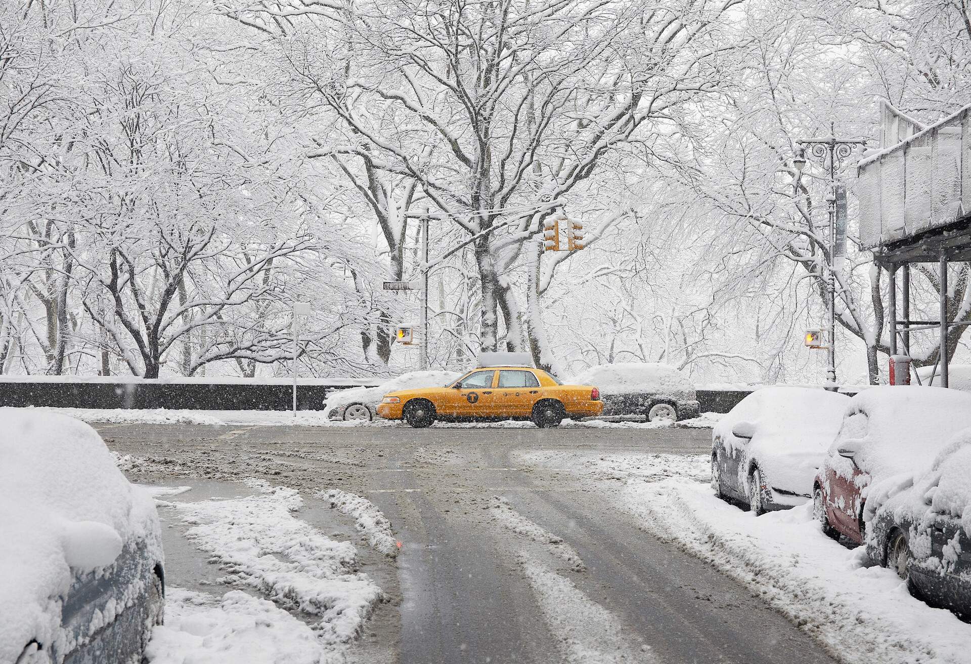 USA_AMERICA_NEW_YORK_SNOW_WINTER_TAXI