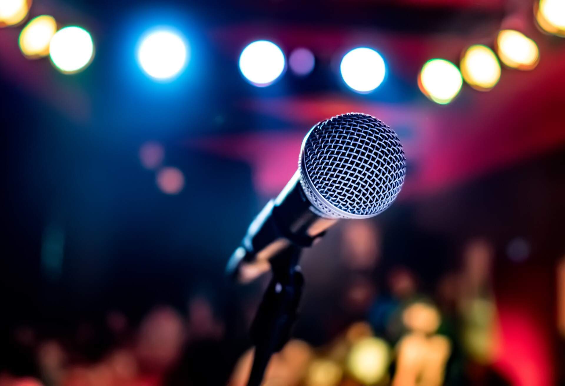 LIVE_EVENTS_MICROPHONE_STAGE