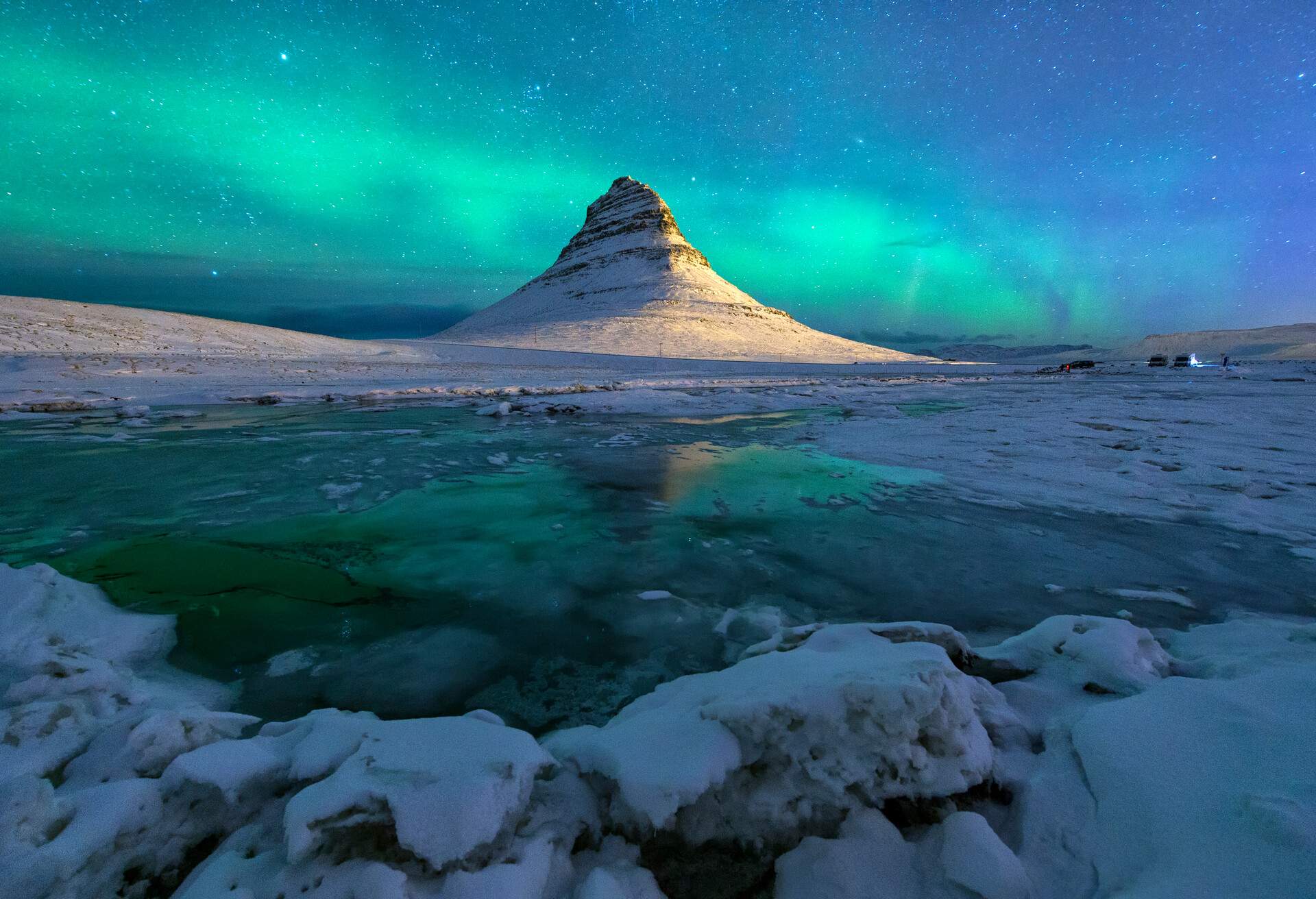 Kirkjufell Mountain at Snæfellsnes Penisula West of Iceland