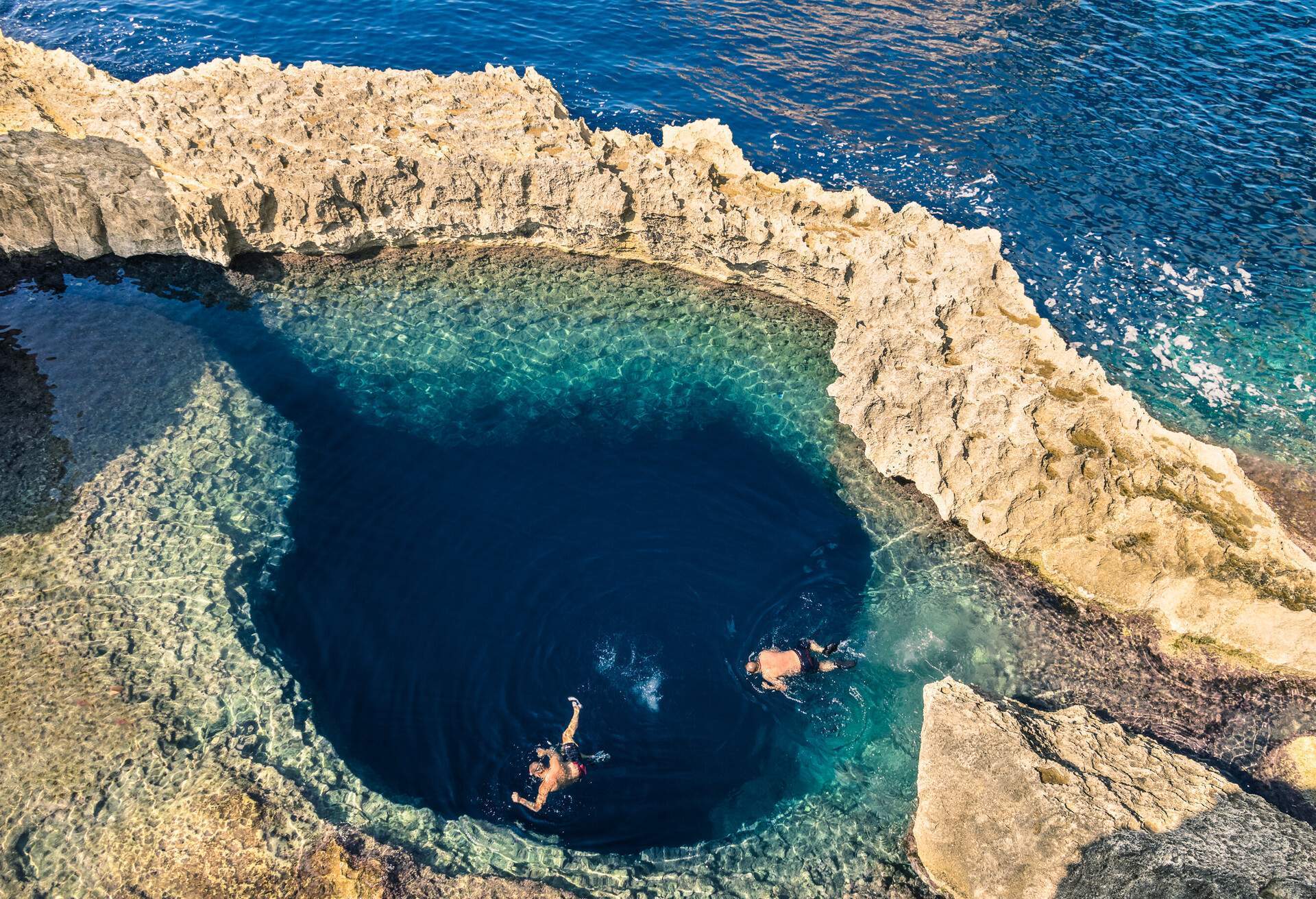 MALTA_LUQA_Azure-Window_Gozo