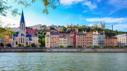 Encuentra vuelos baratos a Lyon