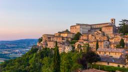 Hoteles en Todi