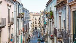 Encuentra vuelos baratos a Catania