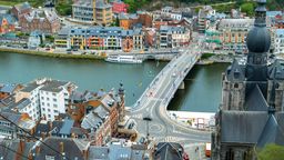 Encuentra vuelos baratos a B&eacute;lgica