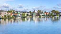 Encuentra vuelos baratos a Holanda Septentrional