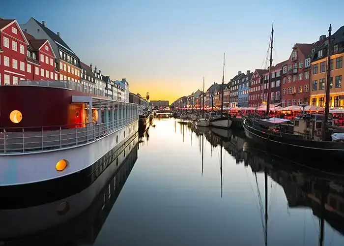 Frank Fischbach/Shutterstock.com | Copenhague