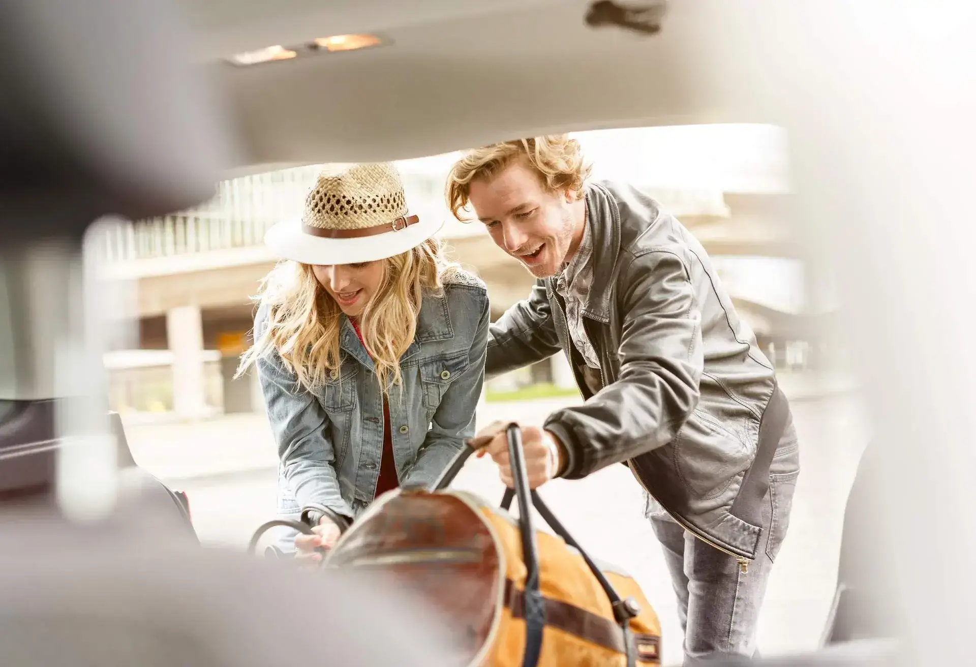 THEME_PEOPLE_PERSON_CAR_TRUNK_LUGGAGE_PACKING_ROADTRIP-GettyImages-668768905