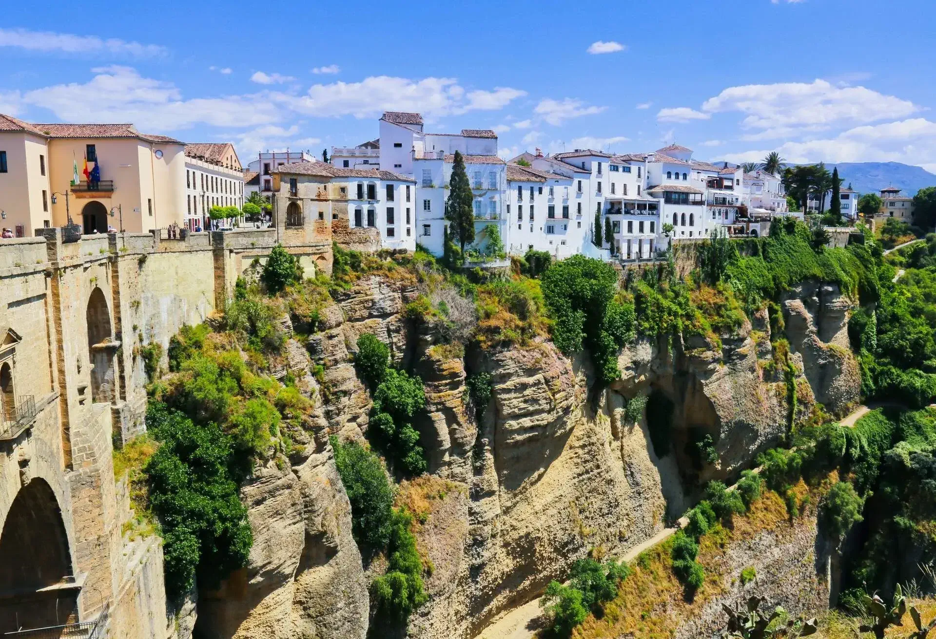DEST_SPAIN_ANDALUSIA_RONDA_shutterstock-premier_1226506972