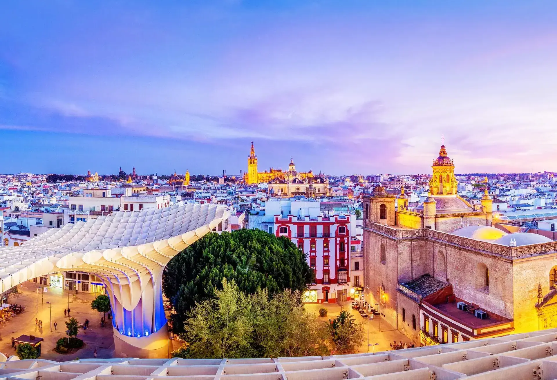 DEST_SPAIN_SEVILLA_SEVILLE_shutterstock-portfolio_410941303
