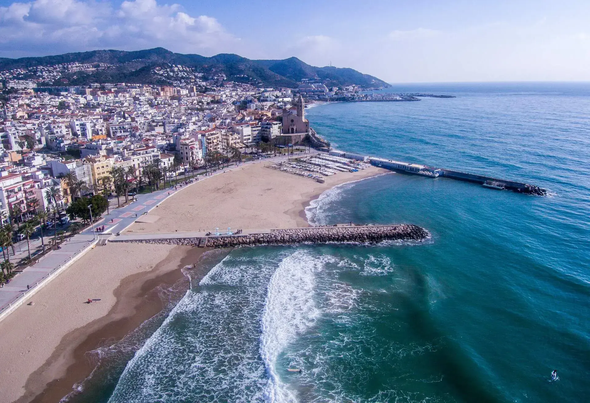DEST_SPAIN_SITGES-shutterstock-premier_1032649603