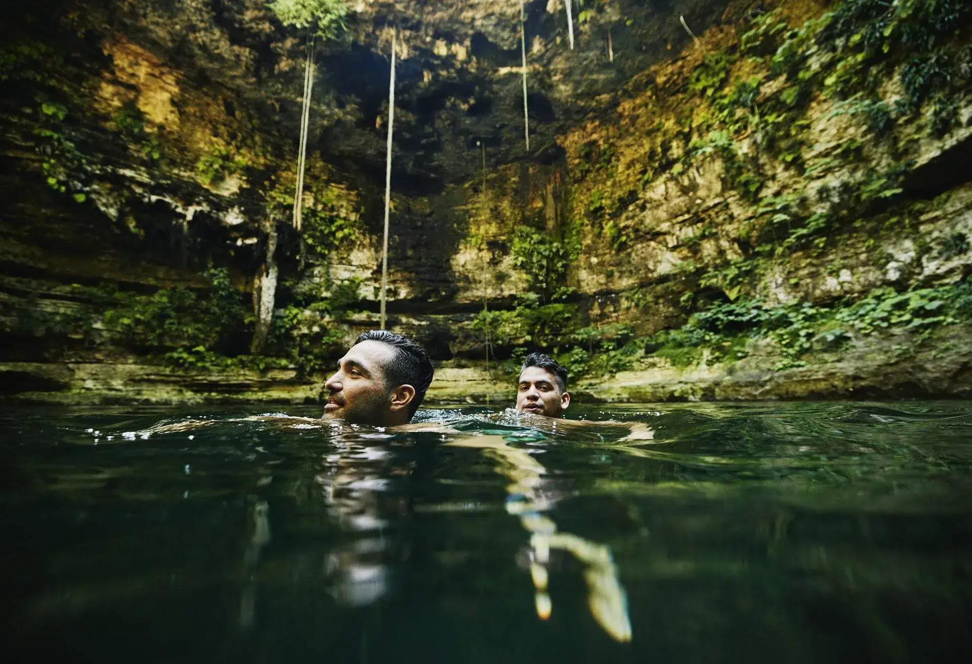dest_mexico_yucatan_theme_gay_couple_lgbtq_gettyimages-1359446263_universal_within-usage-period_85965