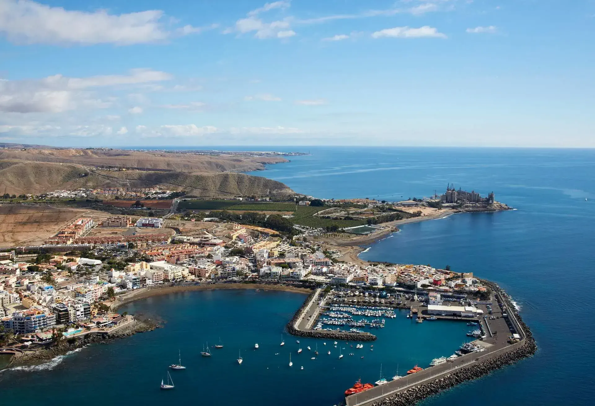 DEST_SPAIN_GRAN-CANARIA_Arguineguin_GettyImages-803113466