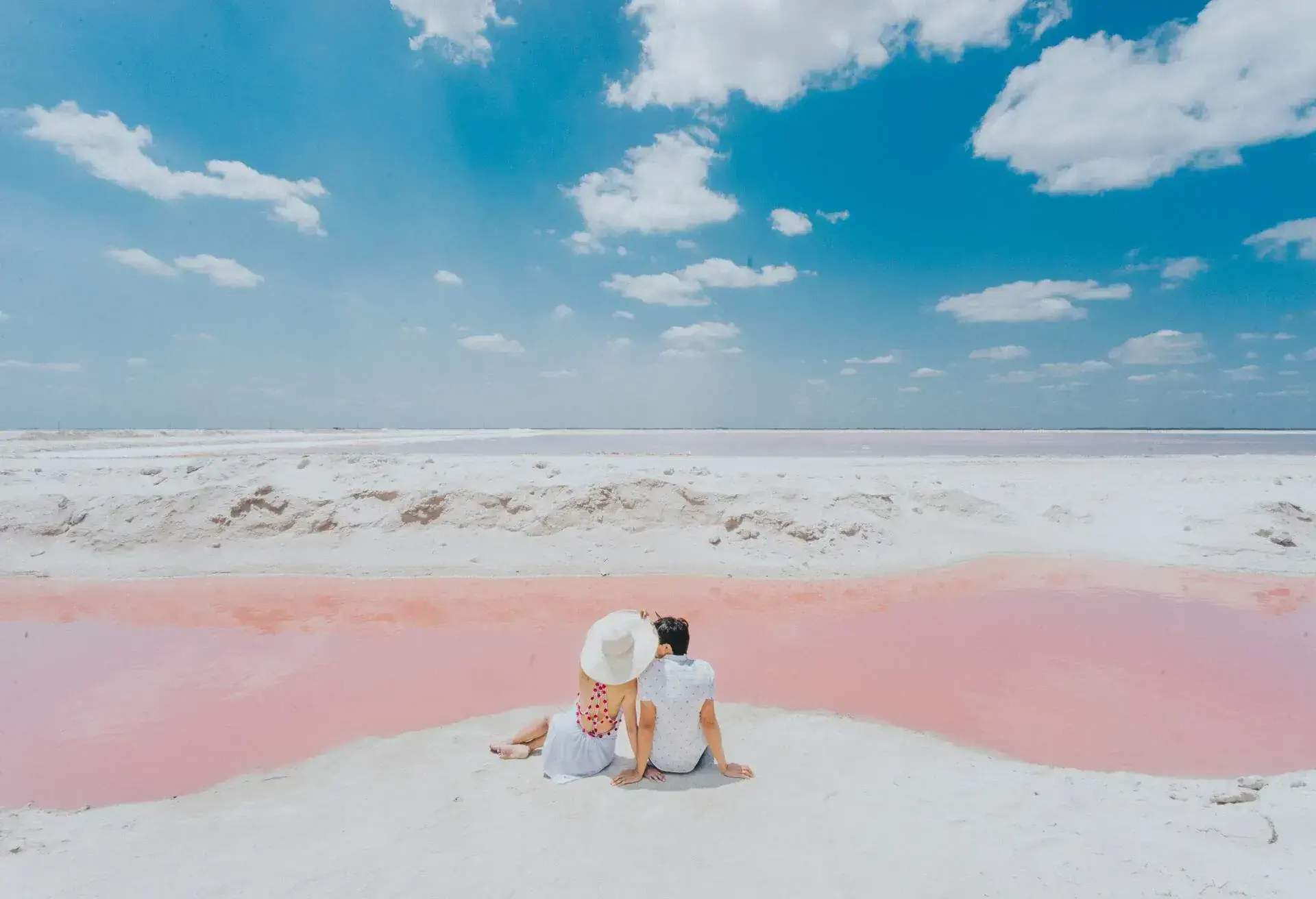 DEST_MEXICO_LAS_COLORADAS_GettyImages-694461498