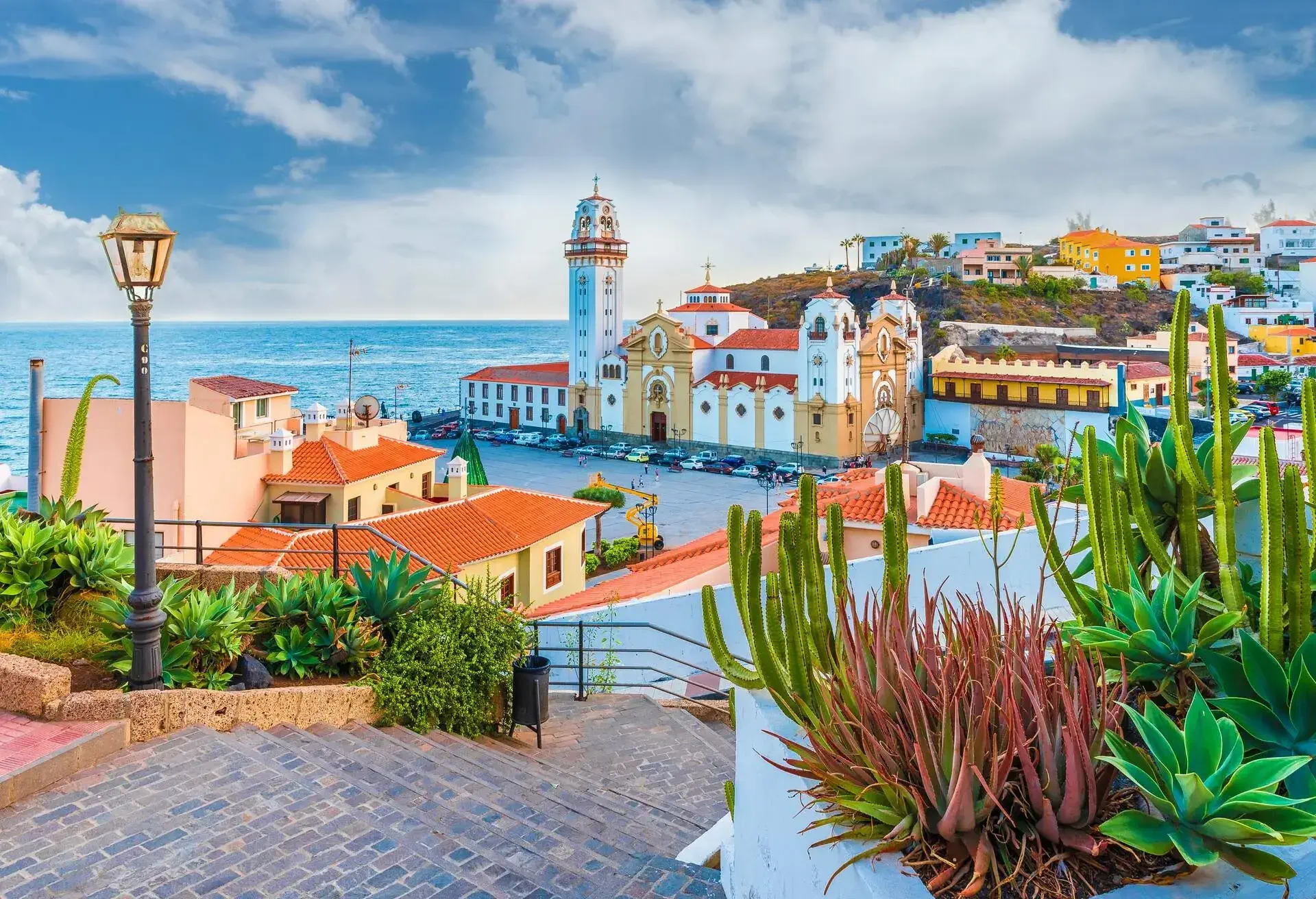 DEST_SPAIN_CANARIAS_CANDELARIA_shutterstock-premier_1146651725
