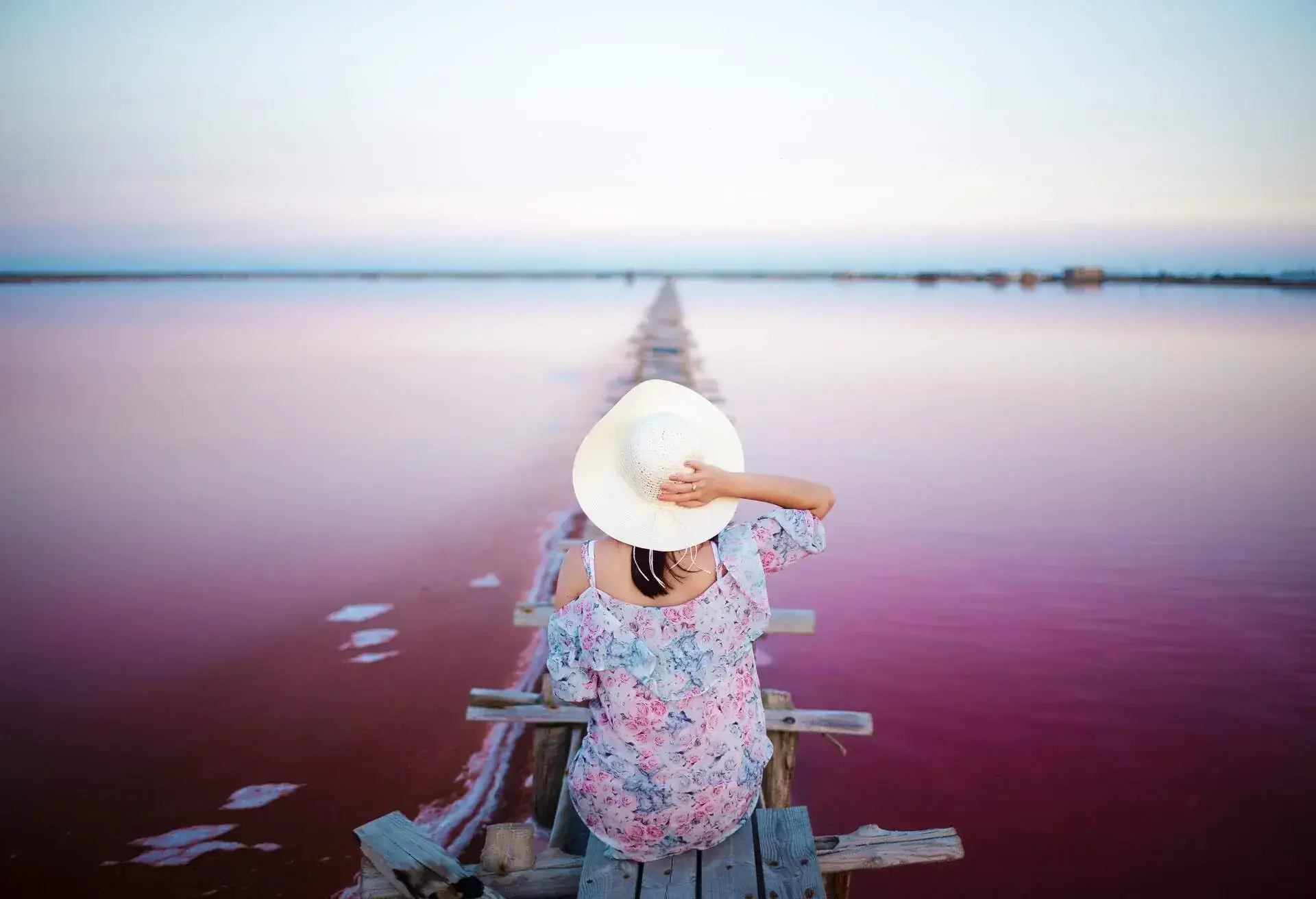 people_pink-lanke