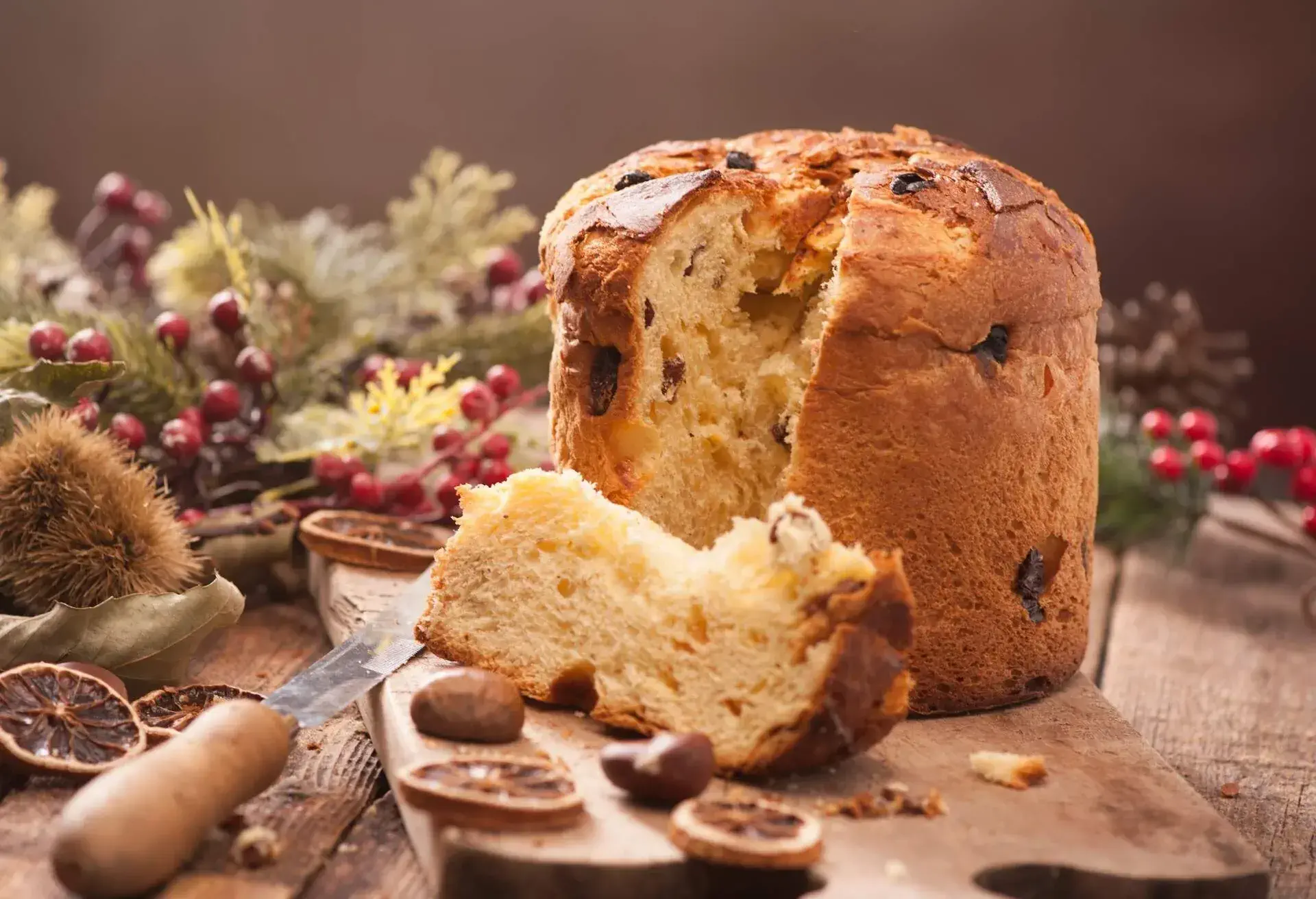 THEME_FOOD_PANETTONE_shutterstock-portfolio_724682758