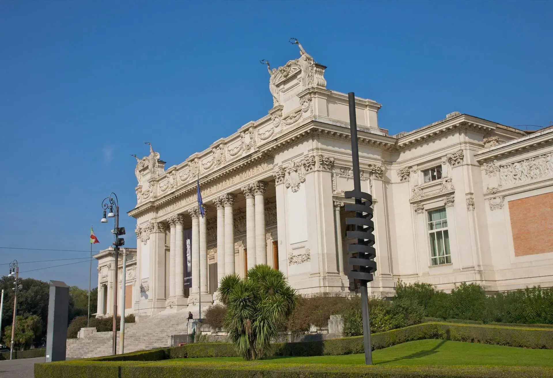 National Gallery of Modern Art (Galleria Nazionale d'Arte Moderna) on Viale delle Belle Arti houses collection of 19th and 20th century paintings. Built 1911 in Neoclassical style by Cesare Bazzani.