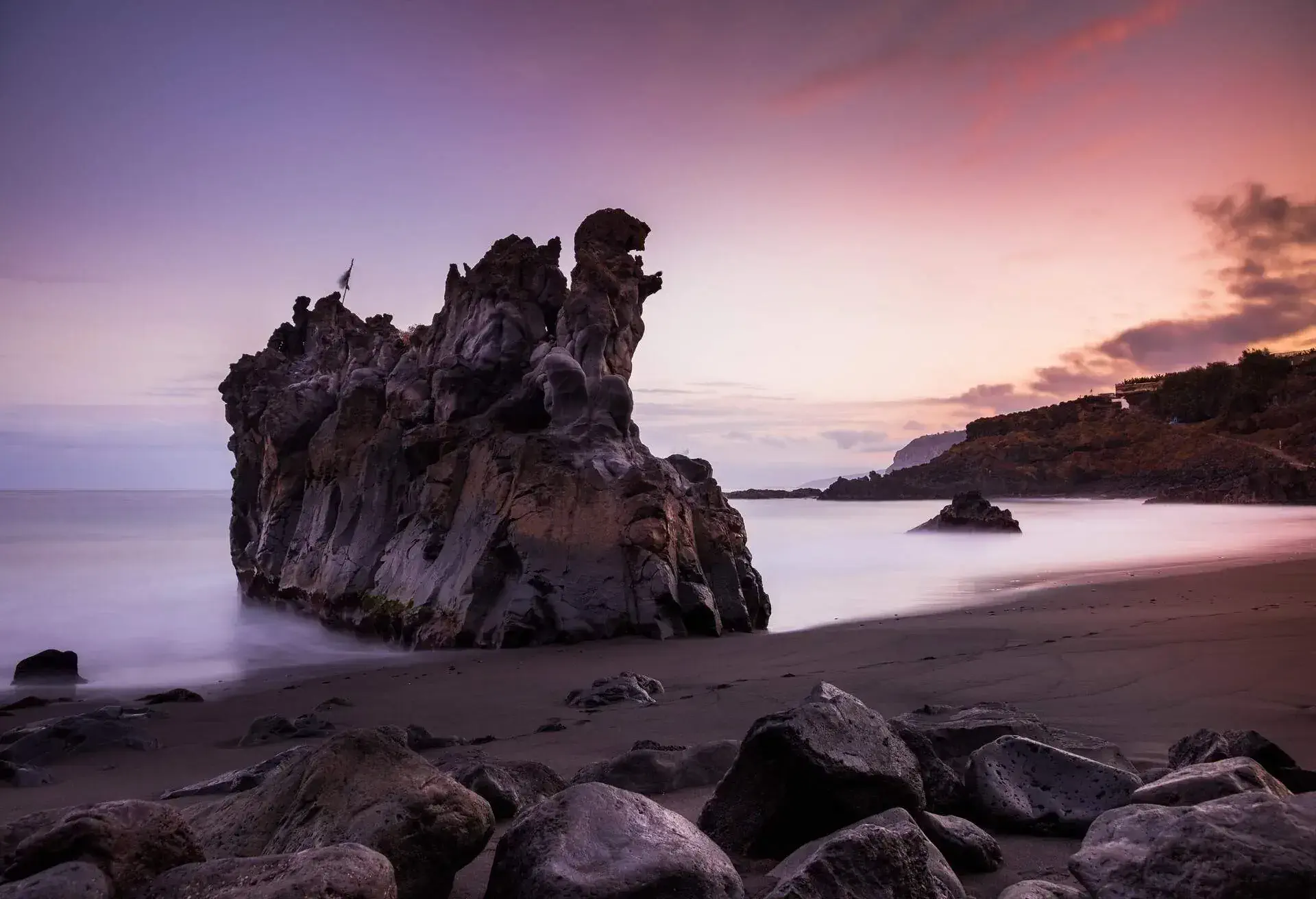 DEST_SPAIN_TENERIFE_El_ Bollullo_BEACH_GettyImages-1000631694