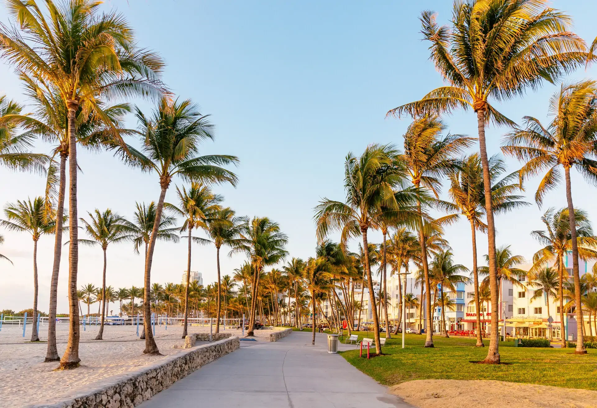 dest_usa_florida_miami_beach_gettyimages-1283558621_universal_within-usage-period_79512
