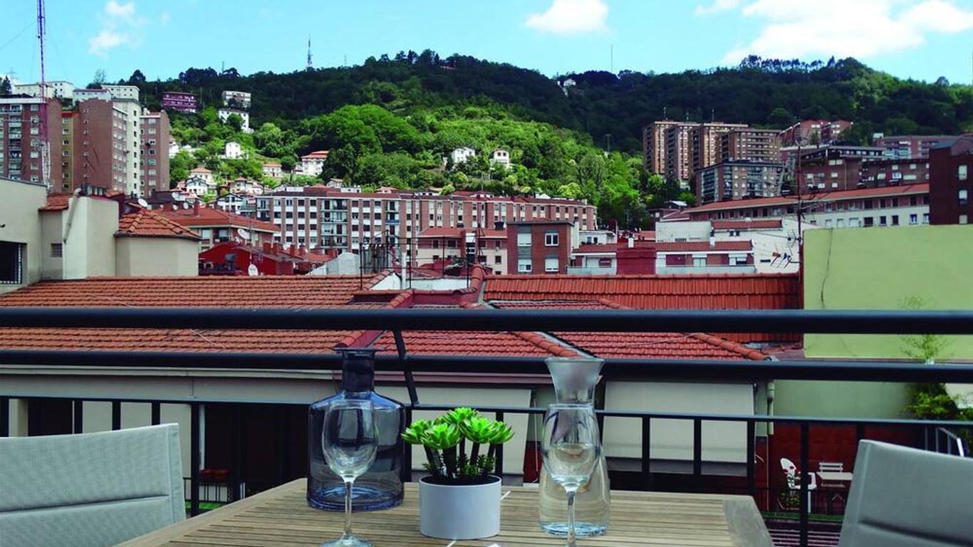 Bilbao City Center by abba Suites