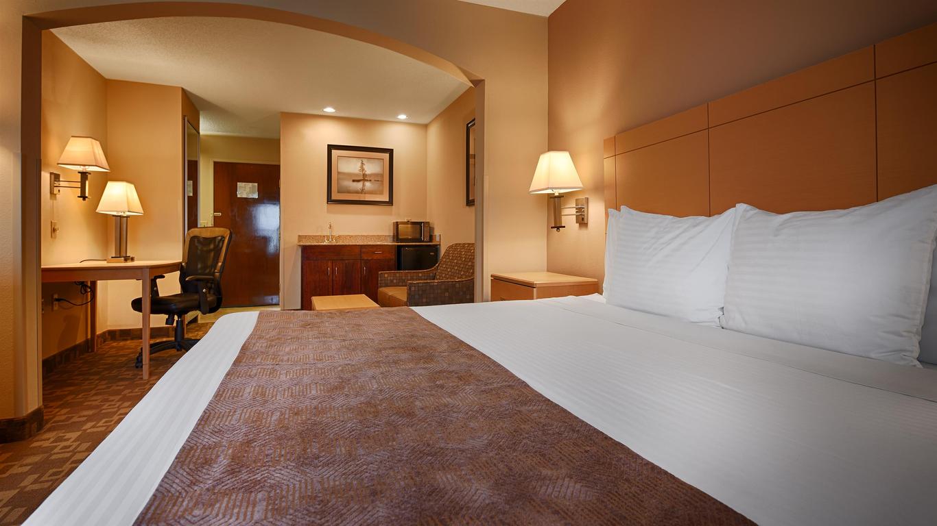 SureStay Plus Hotel by Best Western Roanoke Rapids I-95