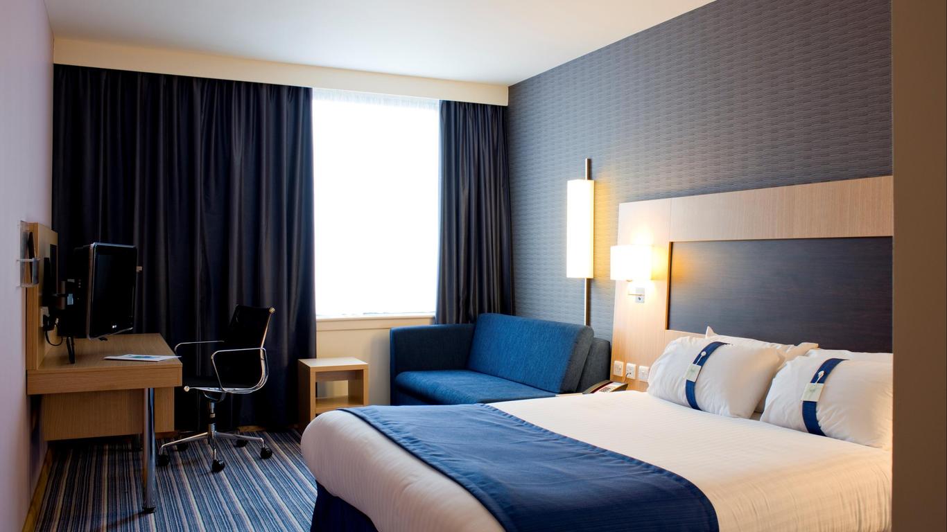 Holiday Inn Express Rotherham - North